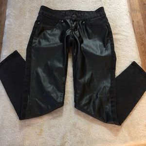 Guess  black faux leather woman’s jeans